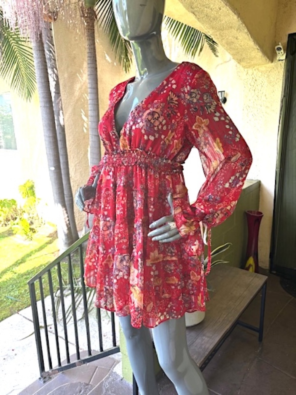 FREE PEOPLE "Closer to Your Heart" V-Neck Tiered Mini-Dress EUC/sz S - Picture 11 of 14